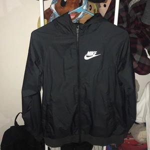 Black boys Nike windbreaker